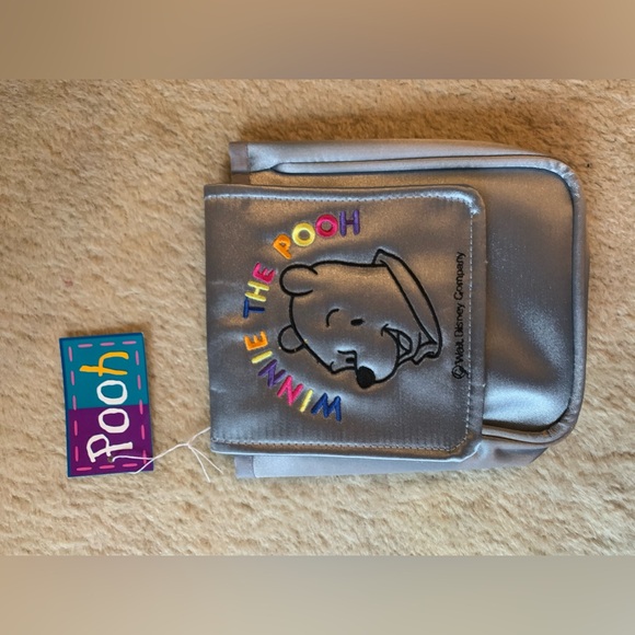 Vintage Limited Edition 90s Disney Winnie The Pooh Mini Shoulder Bag Pouch - Picture 14 of 16